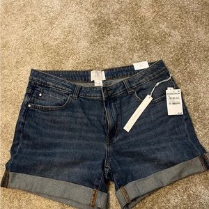 Caslon boyfriend denim shorts-size 29